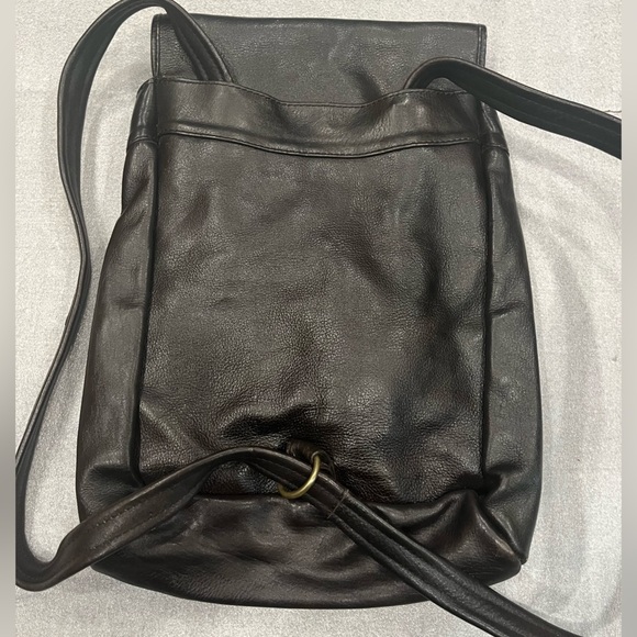 HiDesign Black Pebble Leather Medium Messenger Backpack Crossbody IPad India - Picture 3 of 9